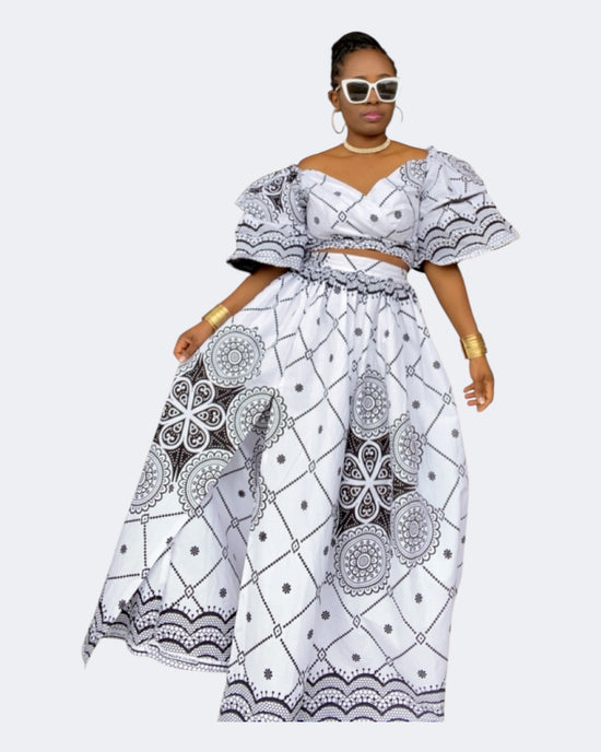 ECOSS WHITE AND BLACK MAXI SKIRT SET