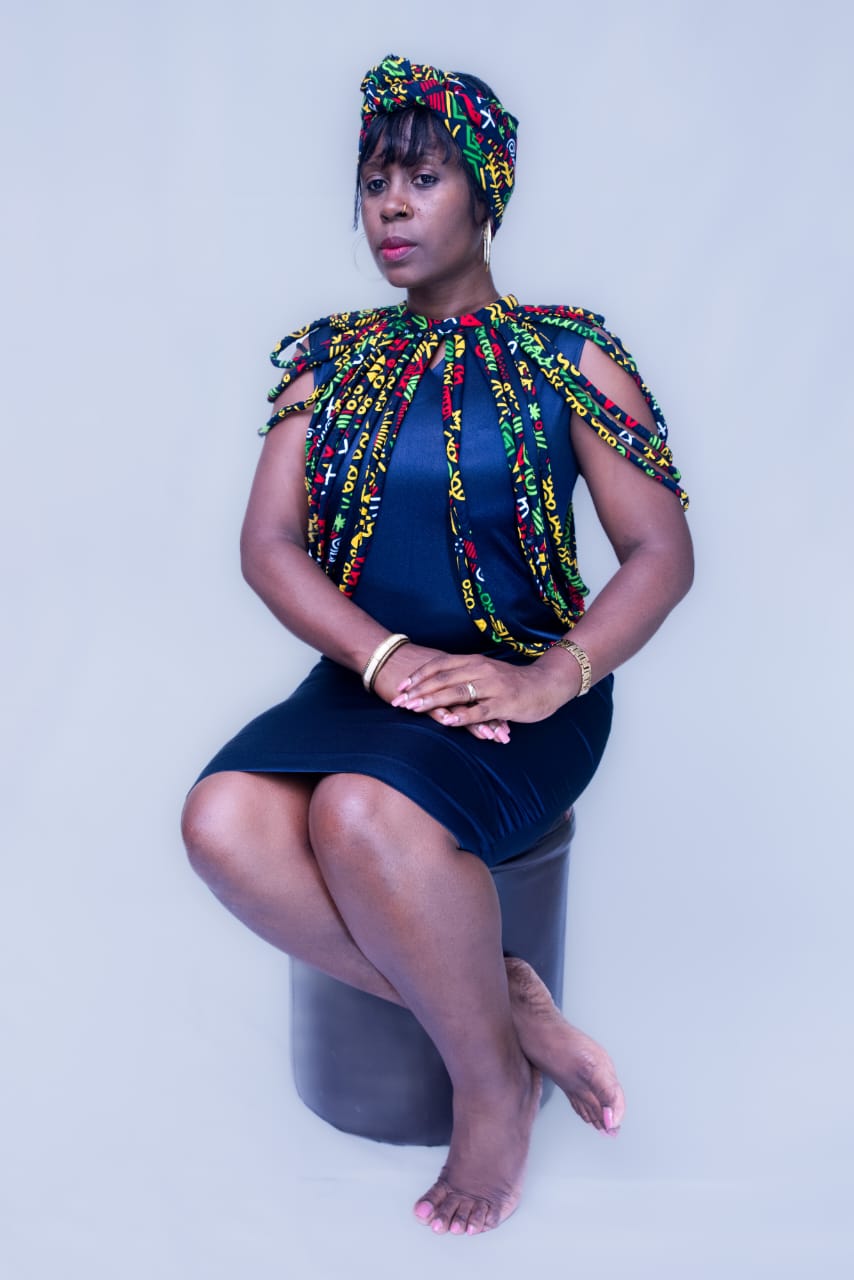 LIZA AFRICAN NECKLACE