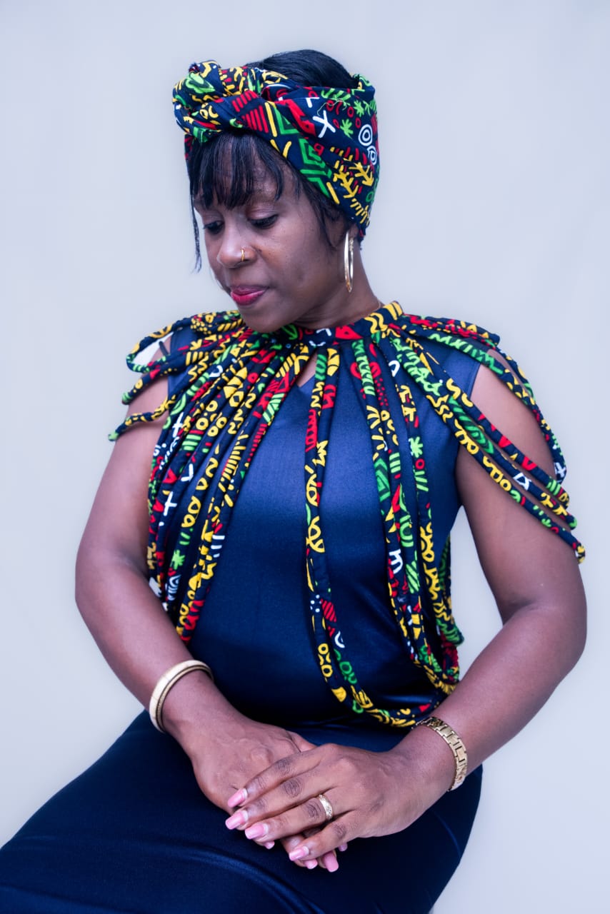 LIZA AFRICAN NECKLACE